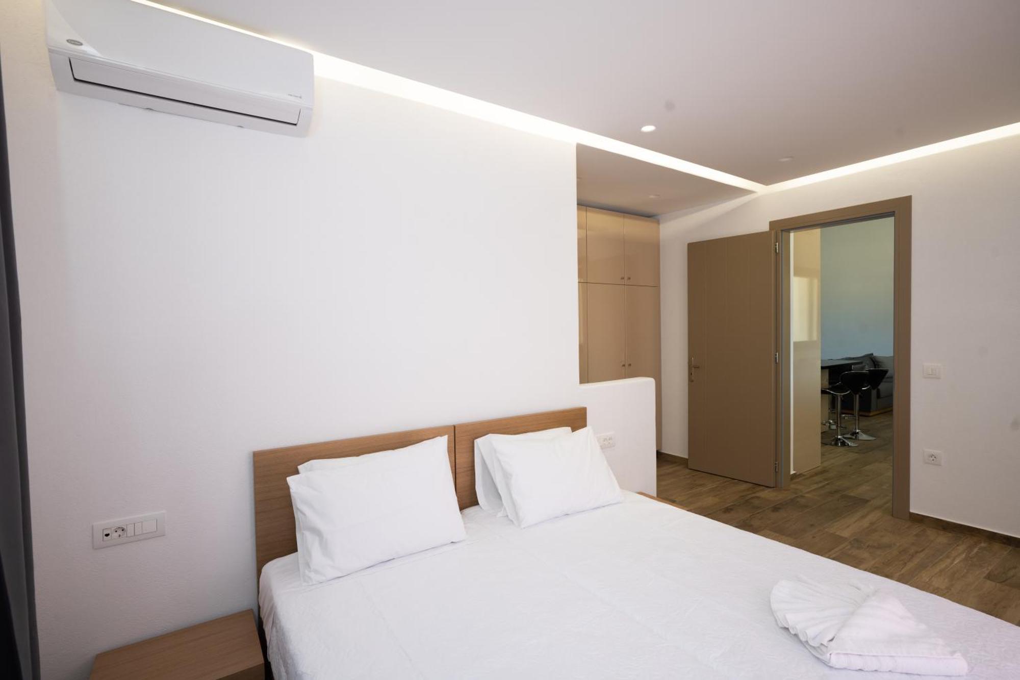 Maistros Apartments Mykonos Ftelia  Esterno foto