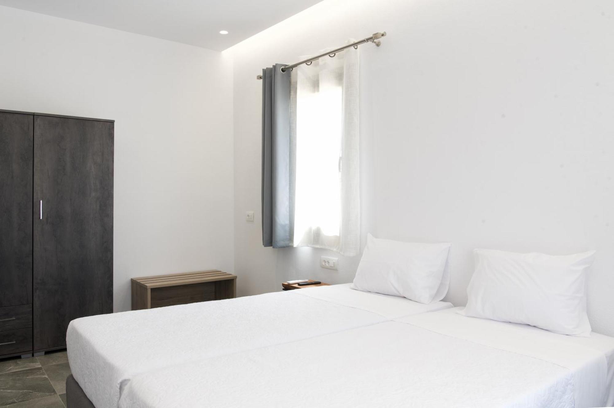 Maistros Apartments Mykonos Ftelia  Esterno foto